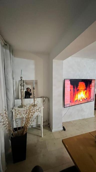 Ein Charmanter Zweifamilienhaus Berlin Luaran gambar