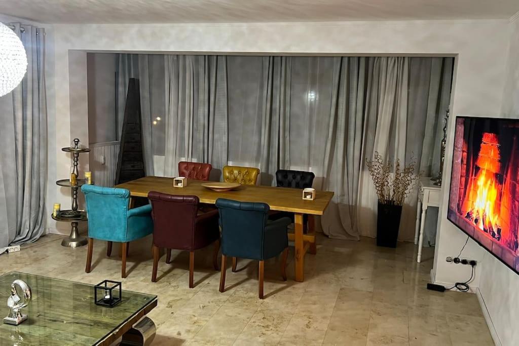 Ein Charmanter Zweifamilienhaus Berlin Luaran gambar